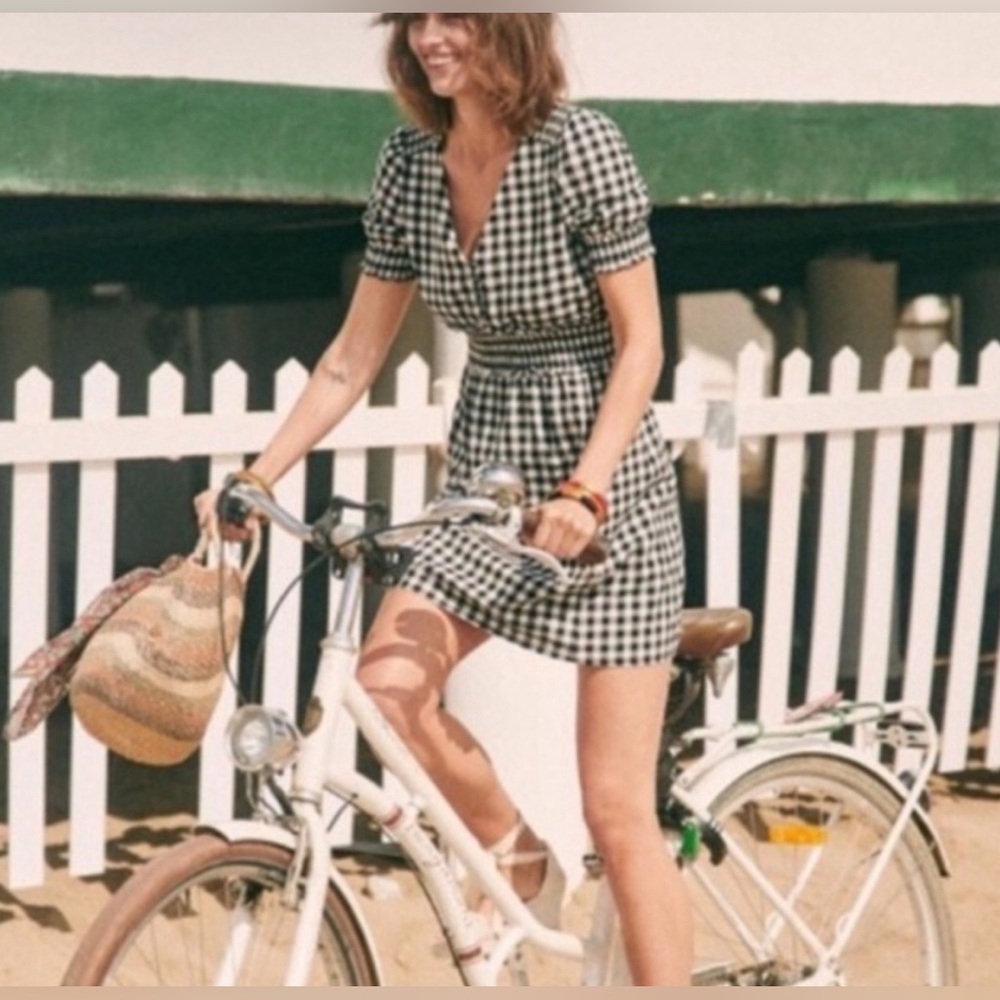 Gently used Sezane SIXTINE Gingham Dress - size 10 - black/white